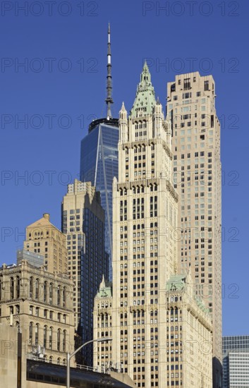 Skyscrapers Woolworth Building, Four Seasons Hotel, One World Trade Centre, Manhattan, Brooklyn,