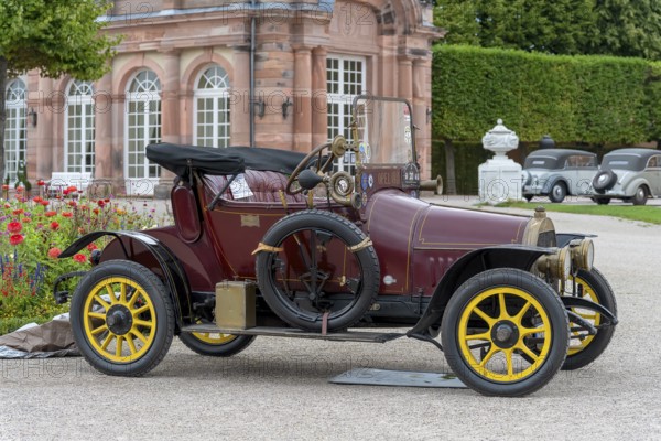 Vintage Opel Torpedo, Germany 1911, 4-cylinder, 4-speed, 1. 100 kg, 50 km h, Classic Gala,