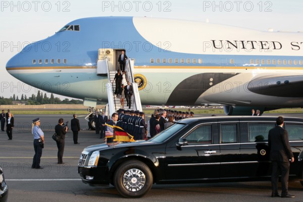 Arrival of President Barack Obama and family at Tegel Airport, with Air Force One, Berlin, Berlin,