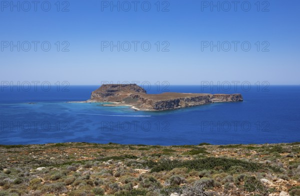 View from the Gramvousa peninsula to the island of Imeri Gramvousa, Kolimbari, West Crete, Crete,