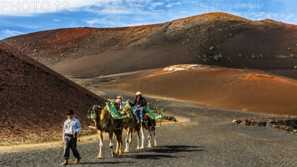 2016, Timanfaya National Park, Lanzarote, Fire Mountains of Timanfaya National Park, Montanas del