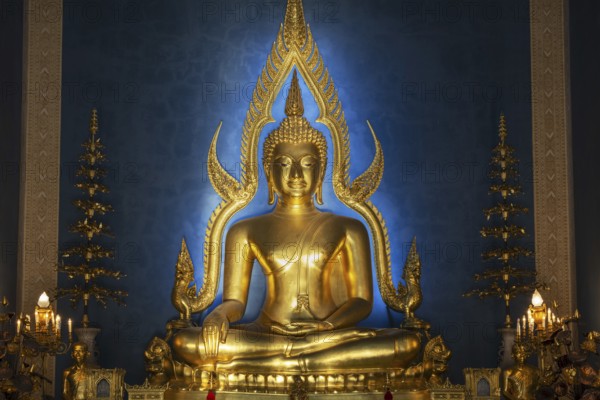 Phra Buddha Chinnarat, Buddha statue with Bhumispara-mudra, Buddha Gautama at the moment of