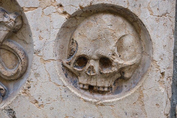 Relief of a skull on an epitaph, Church of Our Lady, or Cathedral of Our Lady, in Munich, Bavaria,