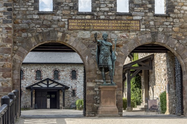 Main gate, Porta Praetoria with bronze statue of Emperor Antoninus Pius, Great Hall at the back,