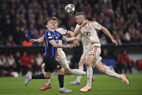 One-on-one, action Eric Dier FC Bayern Munich FCB (15) against Nicolo Barella Inter Milan (23)