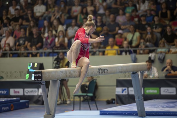 Olympic qualification in apparatus gymnastics in Rüsselsheim Picture: Karina Schönmaier on the