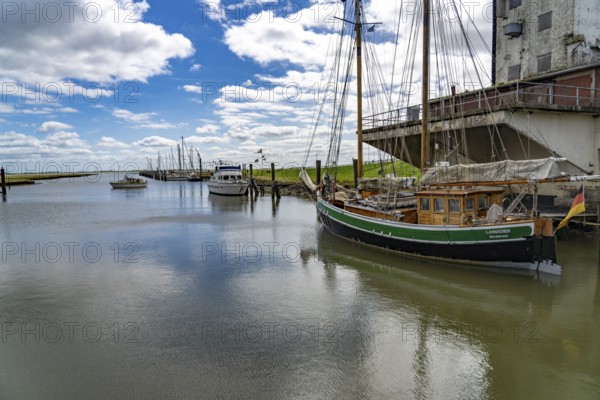 Sailing boat in Süderhafen harbour, Nordstrand peninsula, Nordfriesland district,