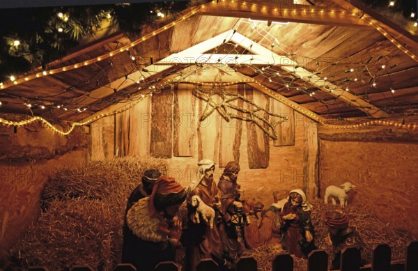 Europe, Germany, Lower Saxony, Hamburg Metropolitan Region, Buxtehude, Christmas, Christmas cot,