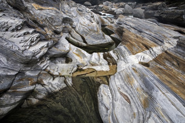 Rocks, rock structures, Verzasca River, near Lavertezzo, Verzasca Valley, Valle Verzasca, Canton