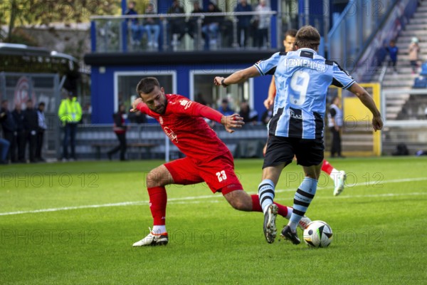 Football 3rd division, season 2024/25, matchday 8: Waldhof Mannheim vs Rot-Weiß Essen. On the ball:
