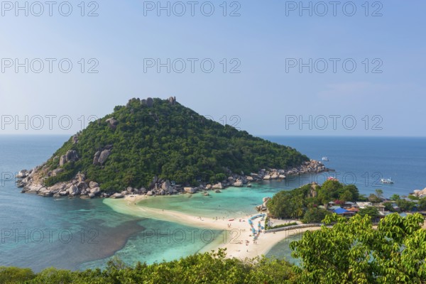 View of the holiday island Nang Yuan Island, island, tropical, tropics, holiday paradise,