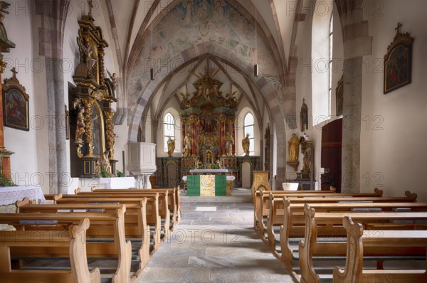 Interior view, choir, altar, old parish church Maria Himmelfahrt, Schenna, Scena, South Tyrol,