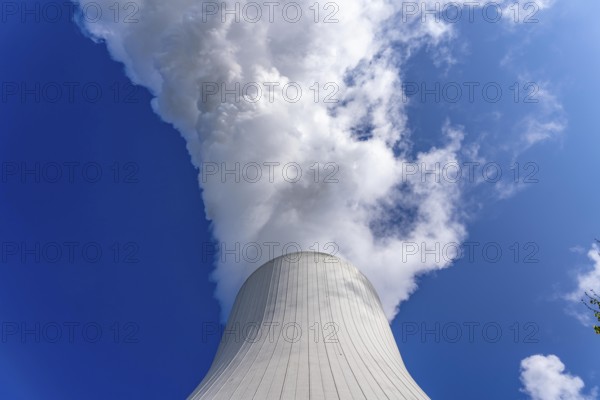 Cooling tower of the Duisburg-Walsum coal-fired power plant, combined heat and power plant operated