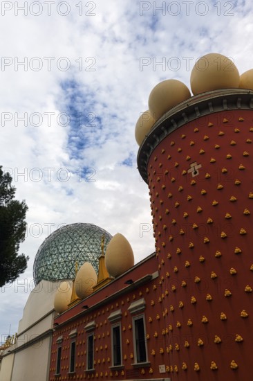 Torre Gorgot, also known as Torre Galatea, Dali Theatre-Museum in Figueres, surrealist object,
