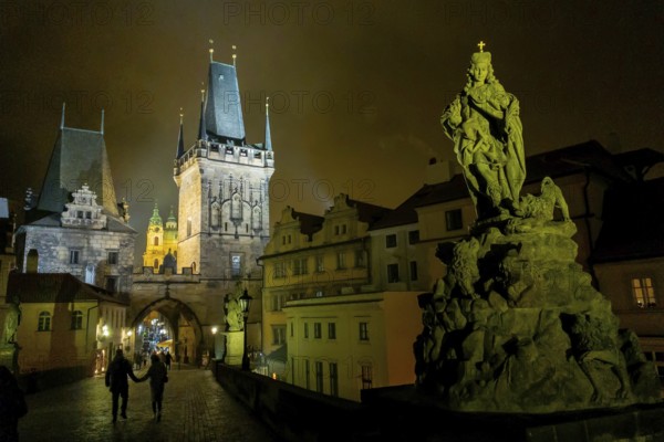 Charles Bridge by night, at night, Old Town, historical, tourism, city trip, Prague, Czech