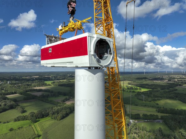 Dorsten, North Rhine-Westphalia, Germany, construction of a wind turbine, the first wind turbine of