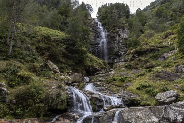 Froda Waterfall, Cascata La Froda, Sonogno, Verzasca Valley, Valle Verzasca, Canton Ticino,