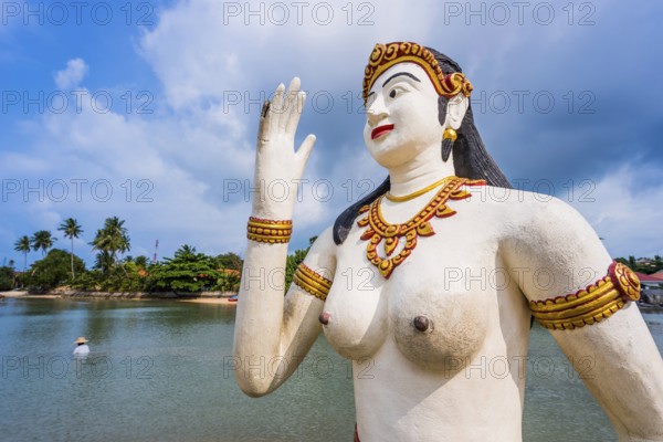 Sculptures at Wat Phra Yai, Buddhist temple, religion, Buddhism, figure, statue, sculpture,