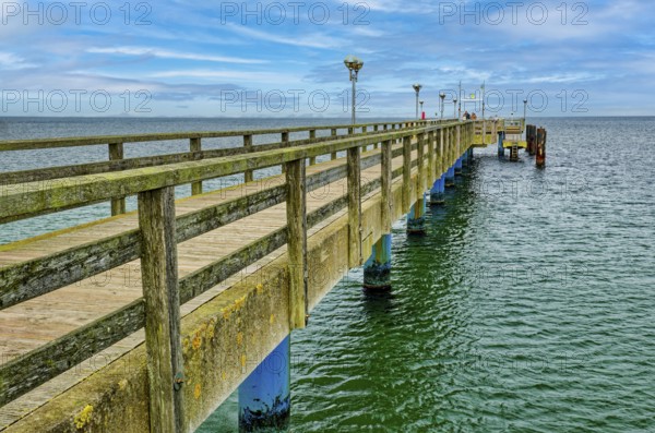 Baltic Sea beach, Baltic Sea coast with the wooden pier Graal-Müritz, Graal-Müritz,