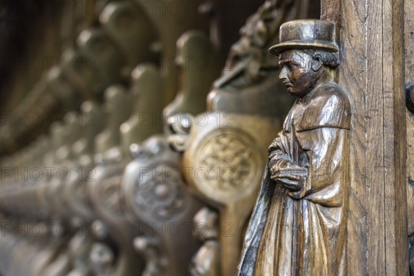 Wood carving on the choir of the monastery church, Maulbronn Monastery, Maulbronn,