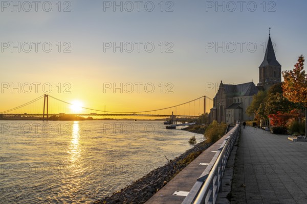 The Emmerich Rhine Bridge, federal road B220, evening light, at 803 m the longest suspension bridge