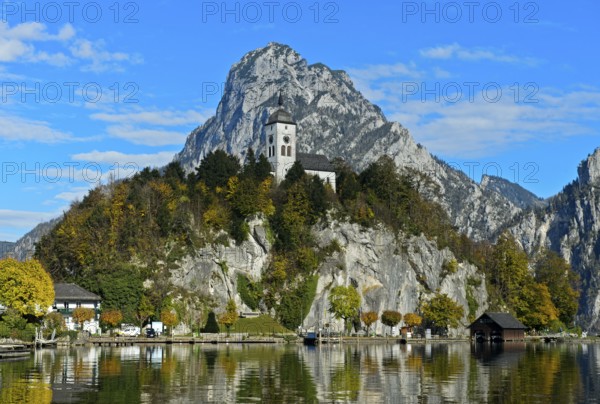 The Johannesberg Chapel on the Johannesberg rock above Lake Lake Traun, Traunstein summit behind,