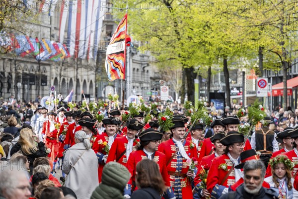 Parade of historically costumed guildsmen, Sechseläuten or Sächsilüüte, Zurich Spring Festival,