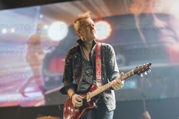 Simon McBride (guitarist) from Deep Purple live on 1 More Time Tour at Max-Schmeling-Halle in