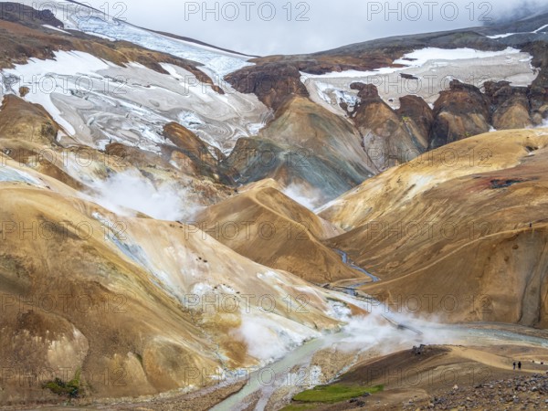 Steaming hot springs and colourful rhyolite mountains, Hveradalir geothermal area, Kerlingarfjöll,