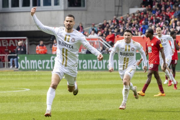 20.04.2024, Football 2nd Bundesliga, Season 2023/24, Matchday 30: 1. FC Kaiserslautern vs SV Wehen