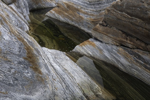 Rocks, rock structures, Verzasca River, near Lavertezzo, Verzasca Valley, Valle Verzasca, Canton