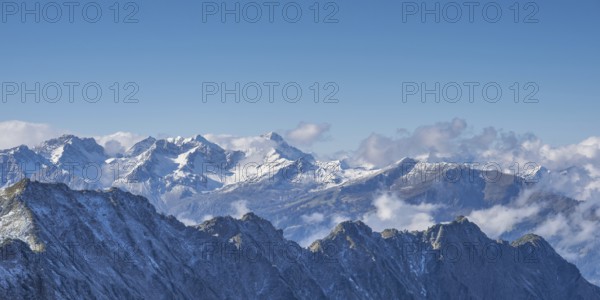 View from the Hoefatsblick station on the Nebelhorn to the Allgäu Alps, Allgaeu, Bavaria, Germany,
