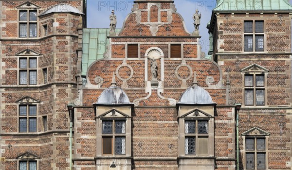 Rosenborg Palace, Royal Palace and Museum from the 17th century, Kongens Have Park, Copenhagen,