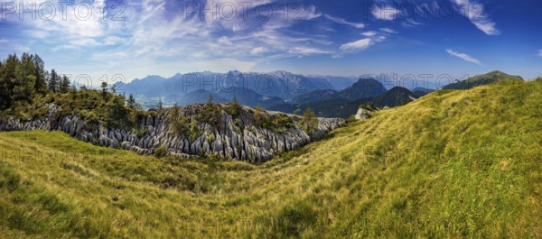 At the summit of Alpbichl with a view of the Lammertal and Tennengebirge mountains, Osterhorn