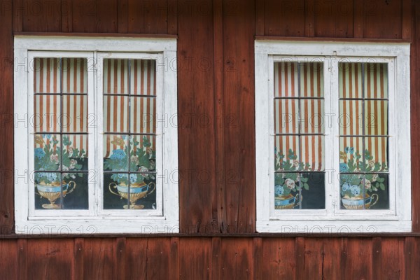 Old wooden window on a farmhouse, decoration, window, historic, old, old, muntin window, decorated,