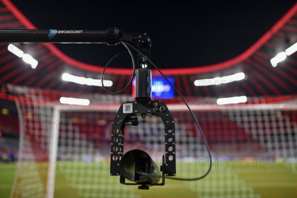 Backdoor camera, TV camera, HD BROADCAST, goal net, interior, Champions League, Allianz Arena,