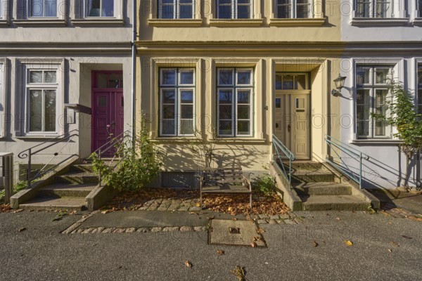 Entrance area with stairs and doors, façade with windows, sidelight, Großer Bauhof, Old Town,