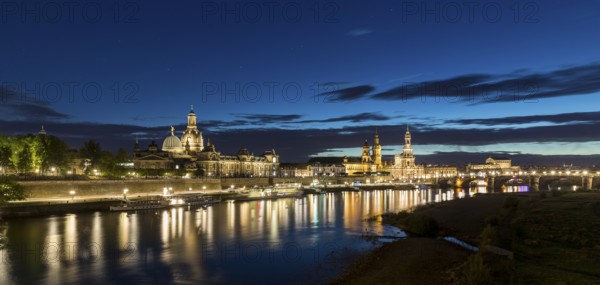 City view with Elbe in the evening, paddle steamer on the Terrassenufer, Dresden, Saxony, Germany,