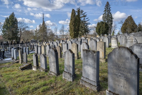 Old graves at the Israeli cemetery, inaugurated in 1882, Werner-von Siemens Str. 2, Würzburg, Lower