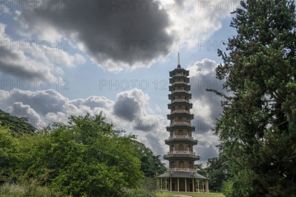 The historic Great Pagoda, Royal Botanic Gardens (Kew Gardens), UNESCO World Heritage Site, Kew,