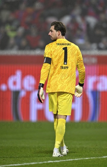 Goalkeeper Kevin Trapp Eintracht Frankfurt SGE (01) from behind, Voith-Arena, Heidenheim,