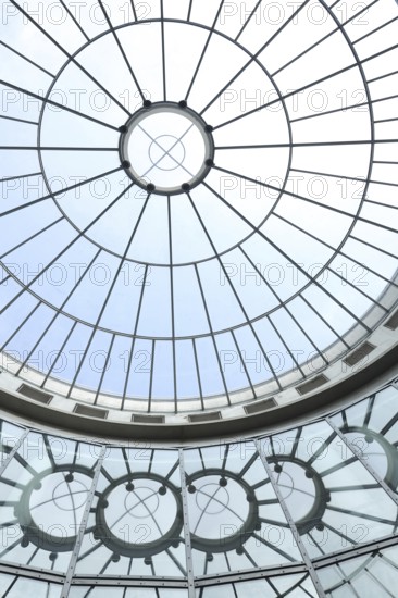 View of dome of Schirn Kunsthalle, roof, glass window, round, reflection, glass building,