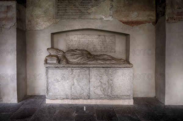 Sarcophagus of Prince Bishop Fuchs von Fuchsberg, cloister, Cathedral of the Assumption of the