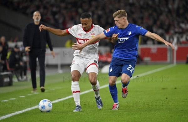 Duel, action Alexander Prass TSG 1899 Hoffenheim (22) against Jamie Leweling VfB Stuttgart (18)