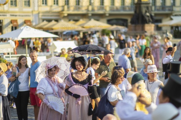 Dresden celebrated the 250th birthday of Caspar David Friedrich with a birthday party and a big