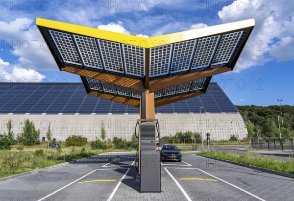 E-fuelling station on the site of the former Lohberg colliery in Dinslaken, 4 300 kW fast-charging