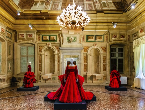 Red silk Mikado wedding dress in various shades of red with embroidered bodice, 2009, exhibition of