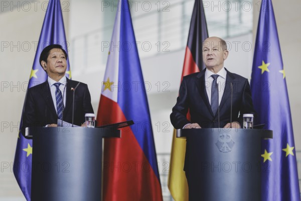 (R-L) Olaf Scholz (SPD), Federal Chancellor, and Ferdinand Marcos Jr, President of the Philippines,