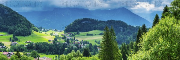 Tiefenbach, behind Entschenkopf, 2043m, Rubihorn, 1957m, and Schattenberg, 1845m, Allgäu Alps,