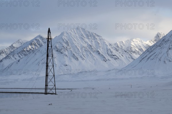 Old airship mast for anchoring Umberto Nobile's airship Norge, Roald Amundsen's North Pole